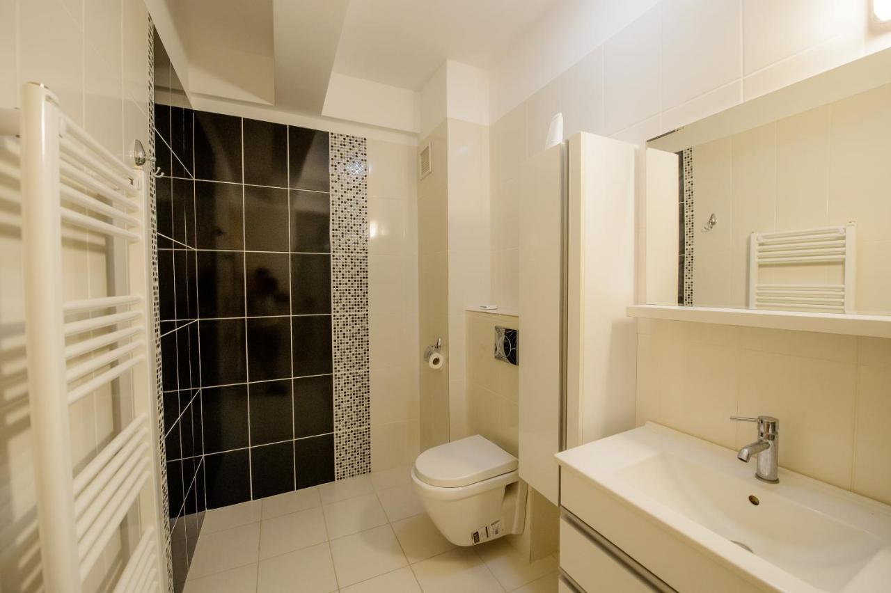 Lake Apartments Solid Mamaia Exterior foto