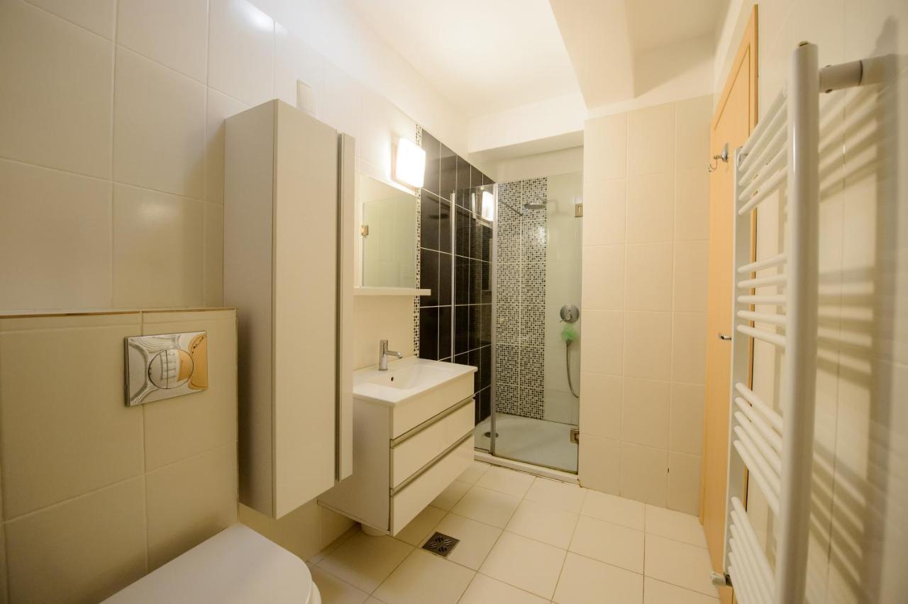 Lake Apartments Solid Mamaia Exterior foto