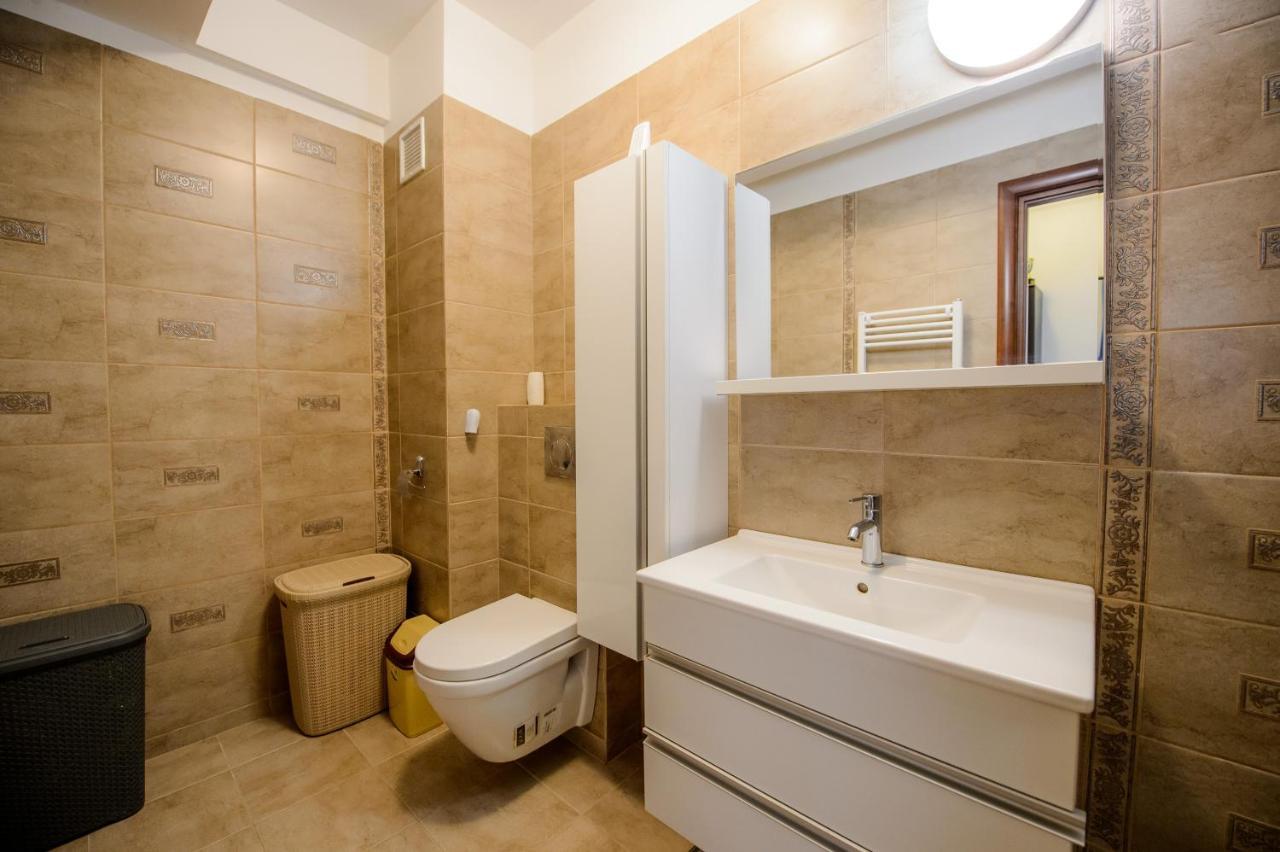 Lake Apartments Solid Mamaia Exterior foto